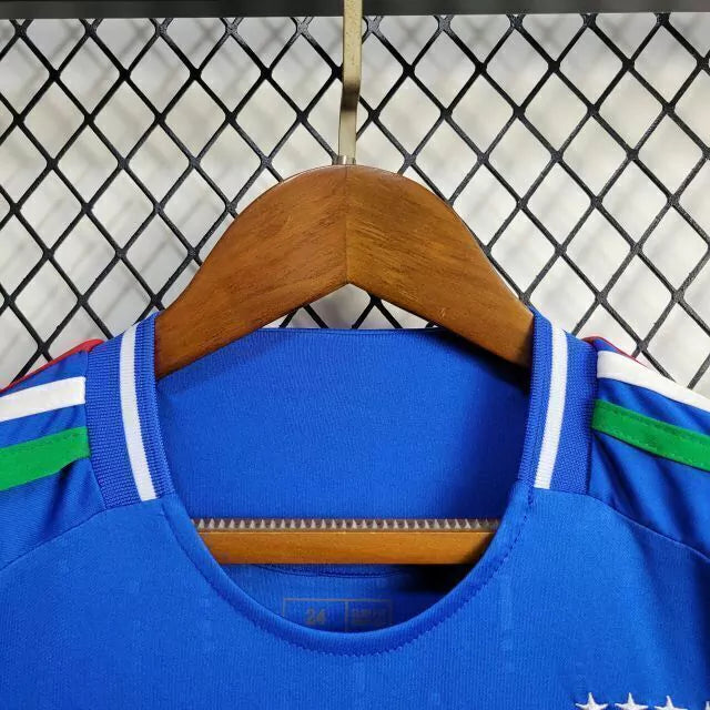 Kit Infantil Itália Titular 24/25