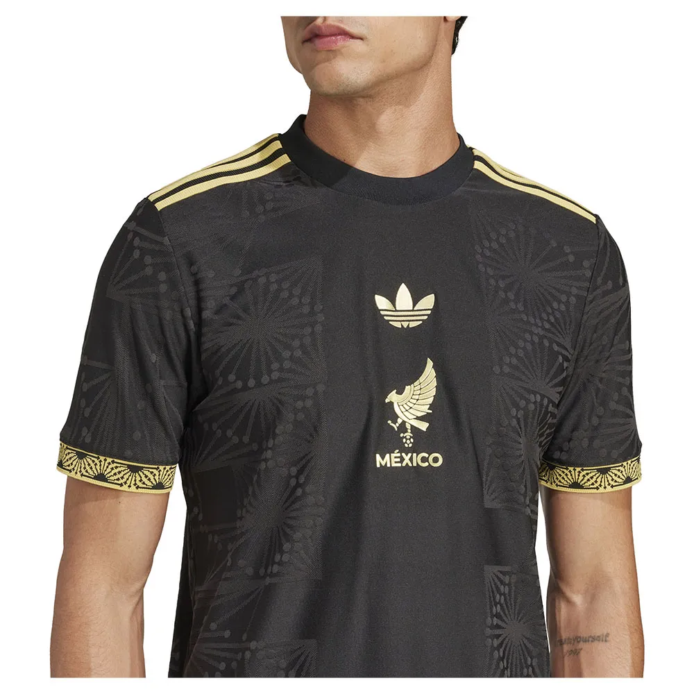 Camisa México 25/26 Edição Especial "Gold" - Jogador Masculina