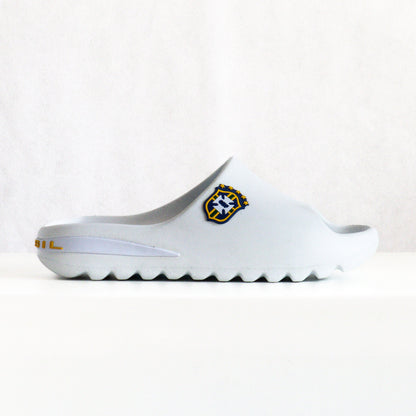 Chinelo Slider Copa do Mundo 2026 Off-White