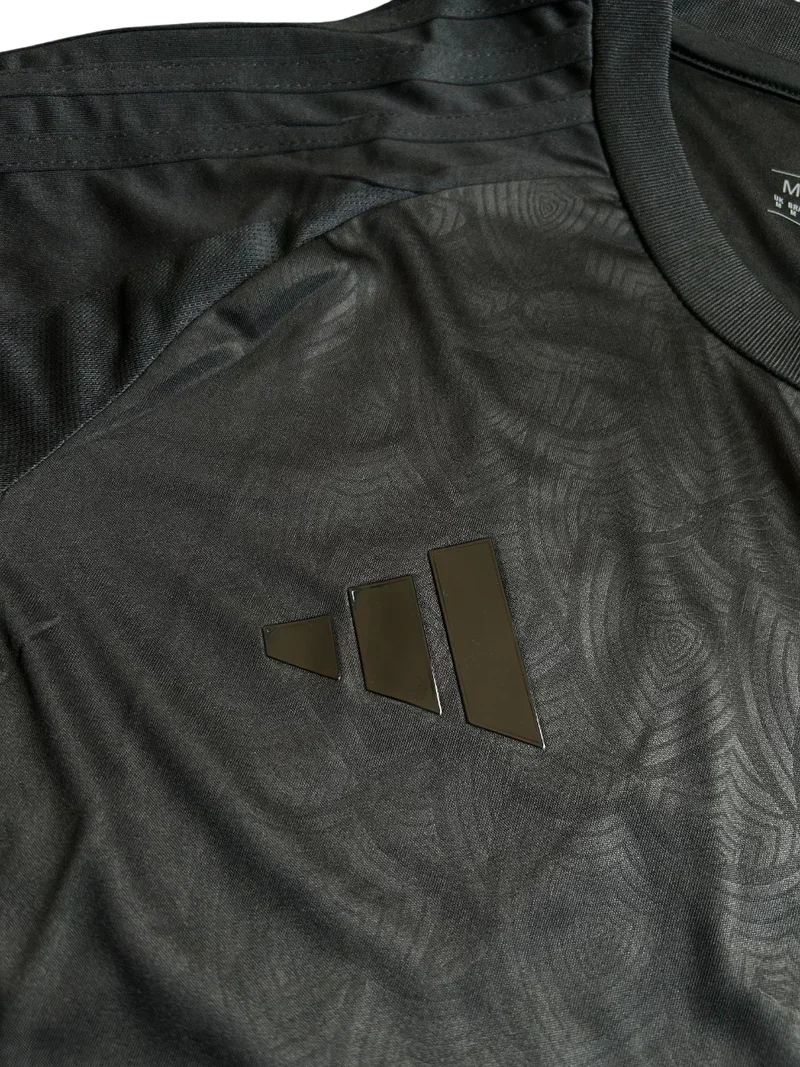 Camisa Atlético Mineiro All Black 25/26 - Versão Torcedor