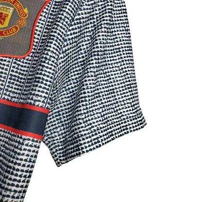 Camisa Manchester United Retrô 1995/1996 Cinza - Umbro